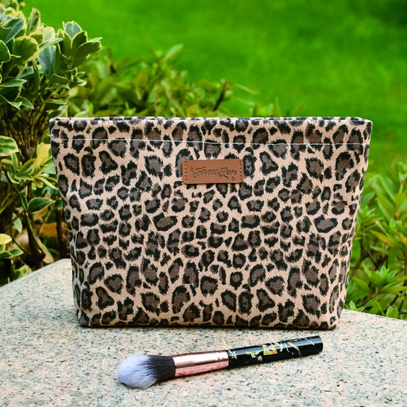 Trousse Leopard Sauvage – Pochette de Maquillage