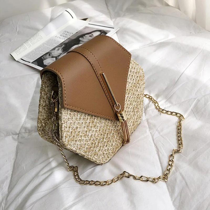 Sac à Bandoulière Hexagonal en Raphia et Similicuir