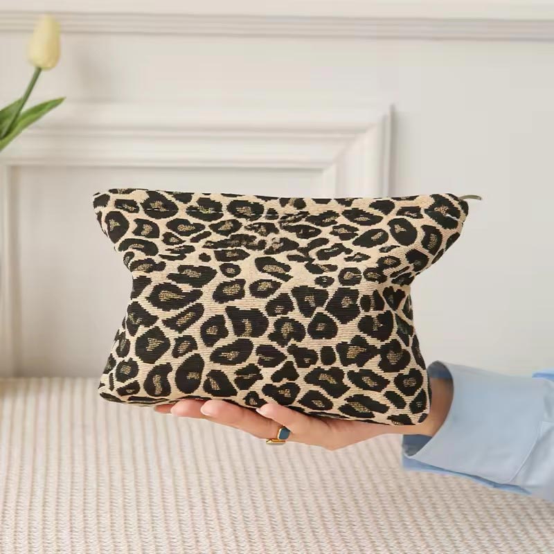 Trousse Leopard Sauvage – Pochette de Maquillage