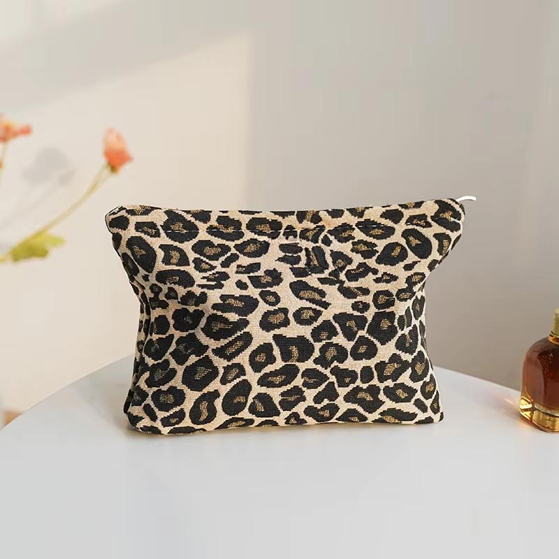 Trousse Leopard Sauvage – Pochette de Maquillage