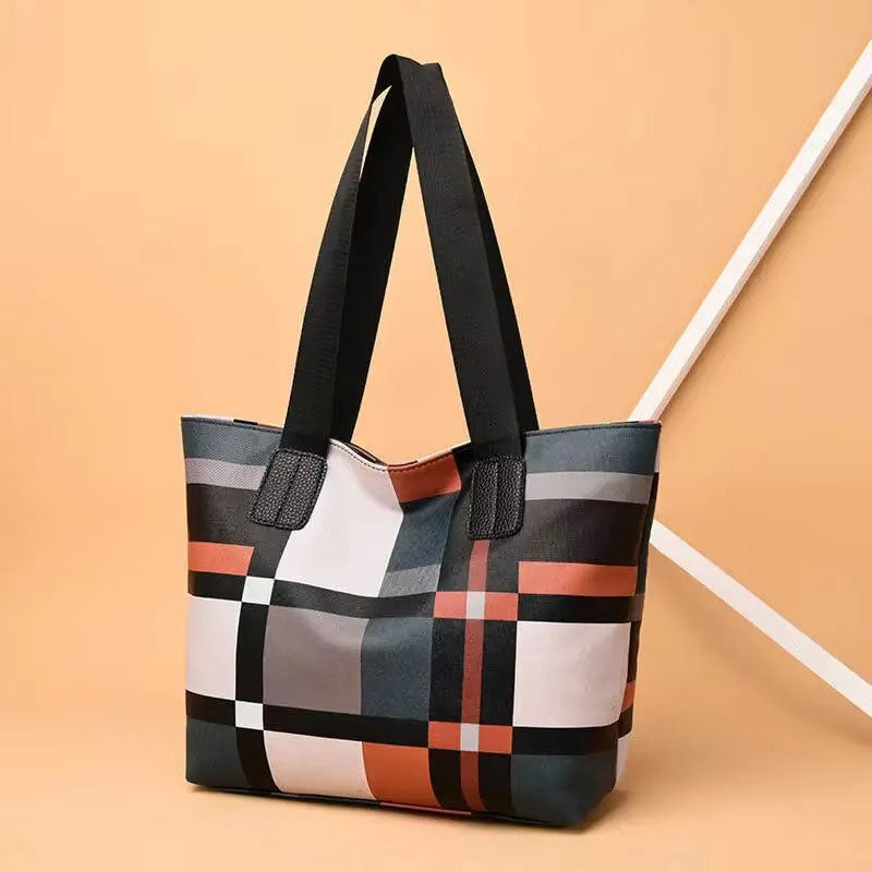 Sac Cabas Quadri Grand Modèle – Charme Contemporain