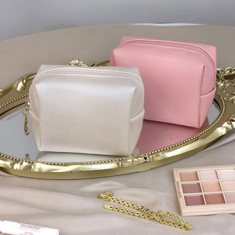 Elara – Pochette de Maquillage Compacte