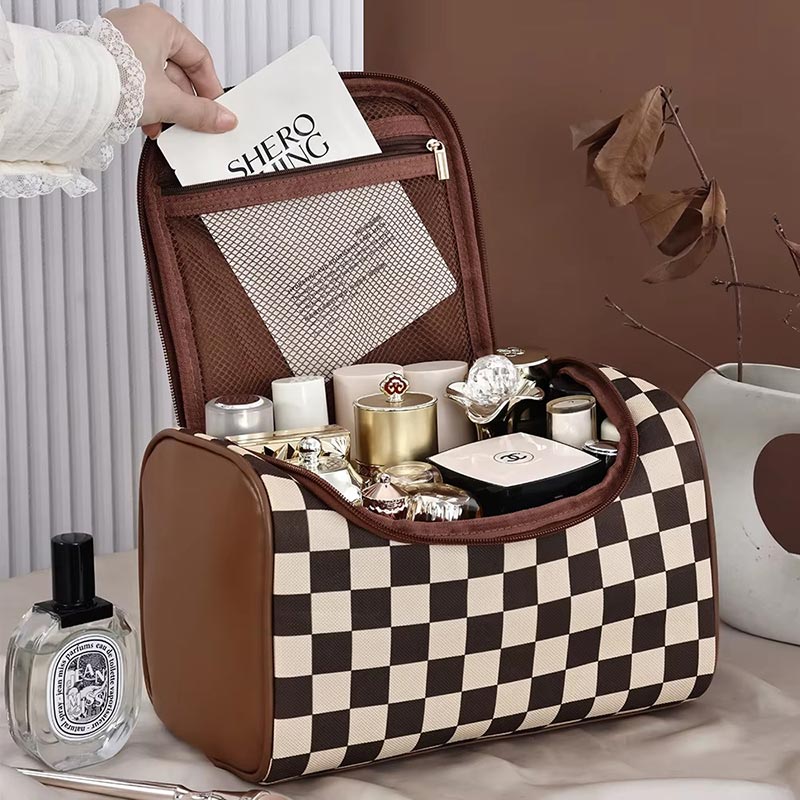 Trousse Ravella Damier Spacieuse